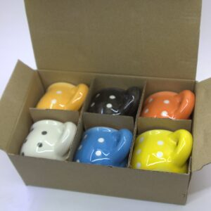 فنجان قهوه خوری خال دار