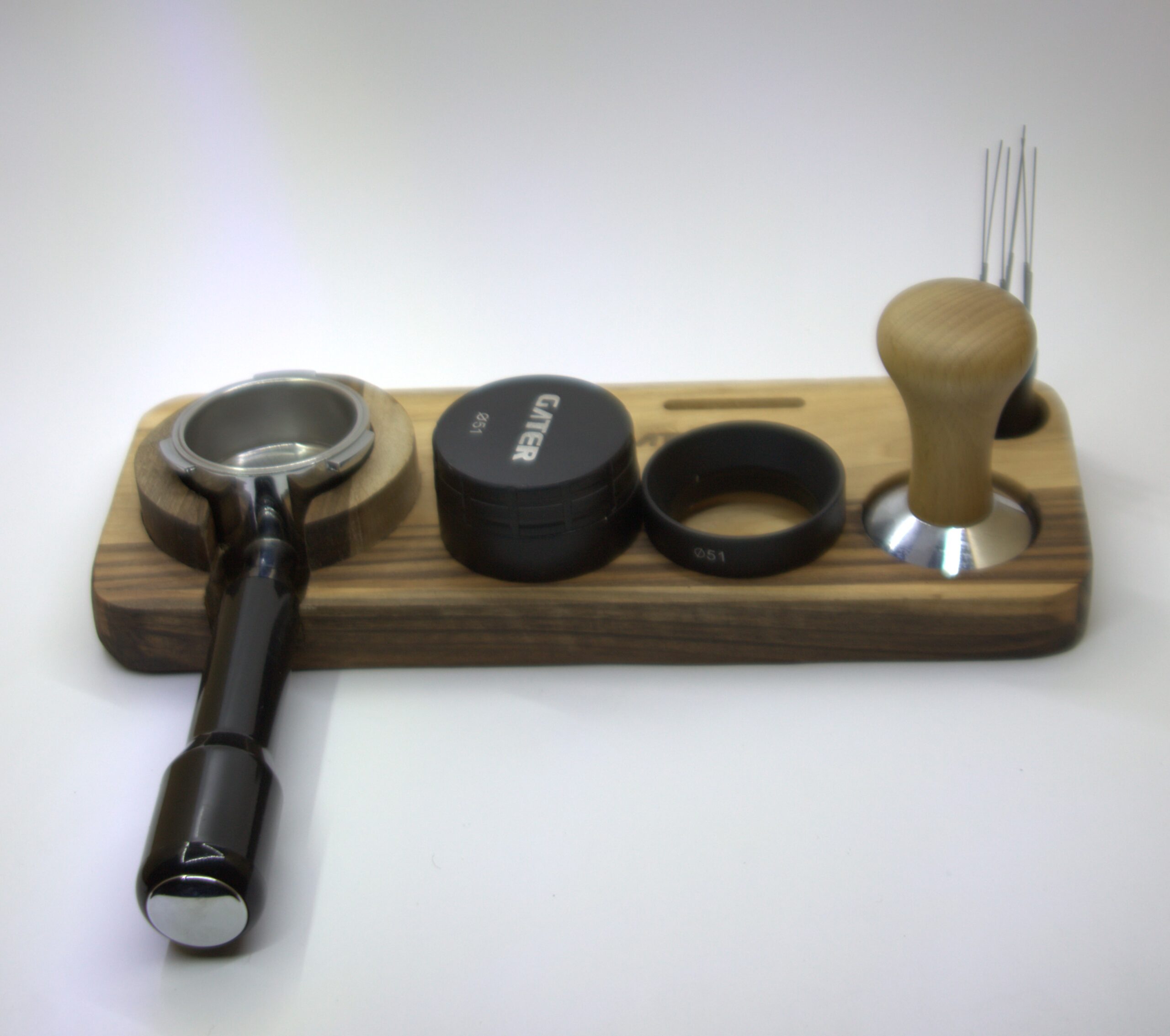 استند چوبی خانگی طرح 2